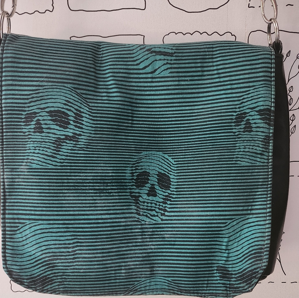 Cross body bag